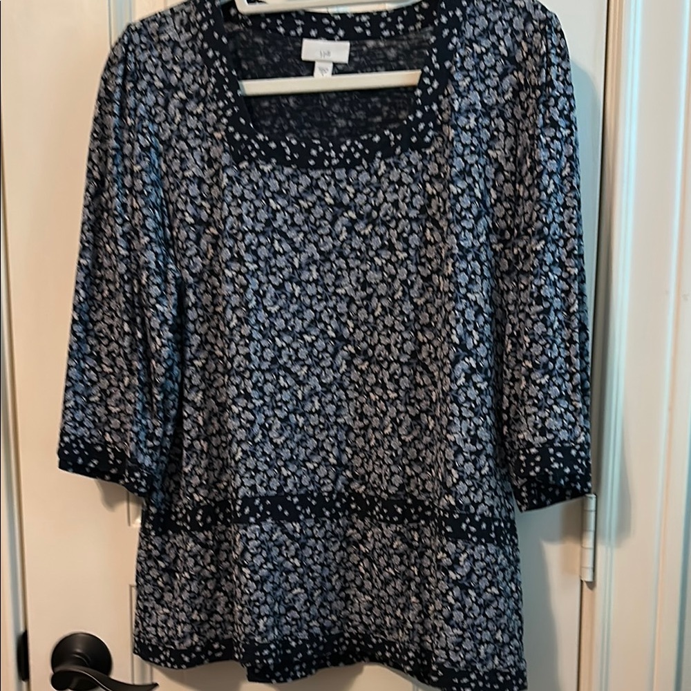 J Jill Navy and Blues 3/4 Sleeve Relaxed Blouse